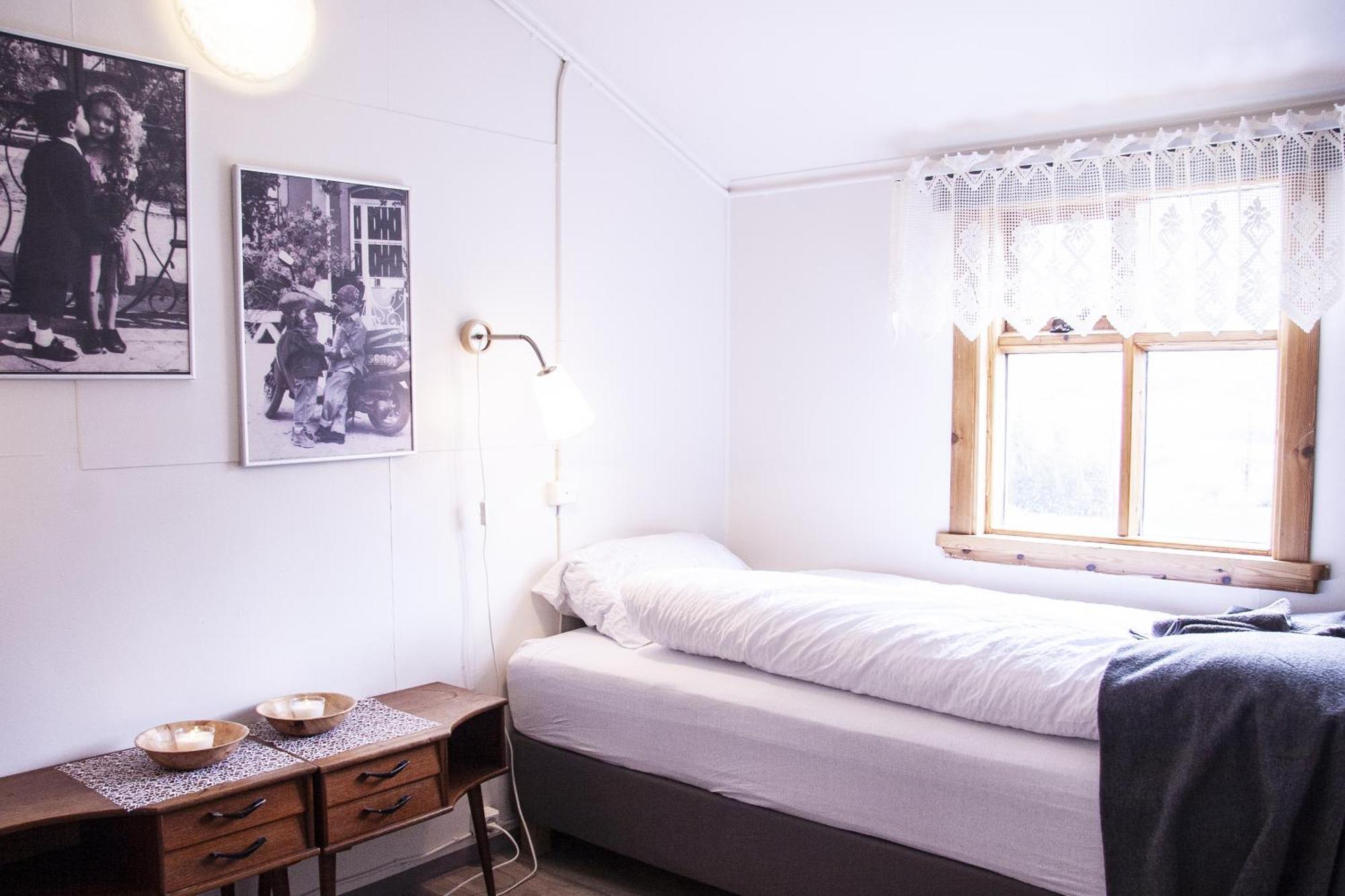 Fossardalur Guesthouse ดูปิวอเกอร์ ภายนอก รูปภาพ