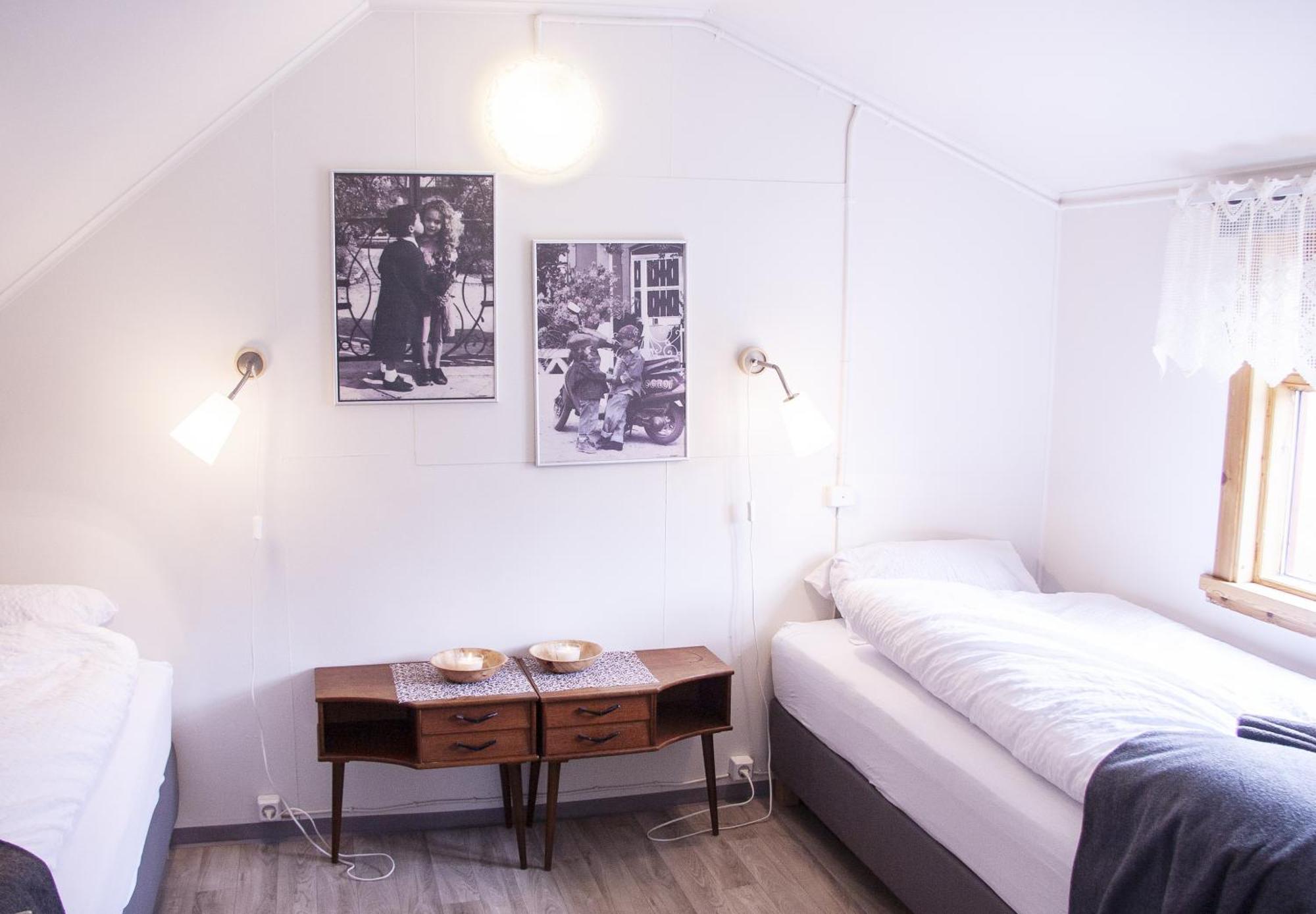 Fossardalur Guesthouse ดูปิวอเกอร์ ภายนอก รูปภาพ