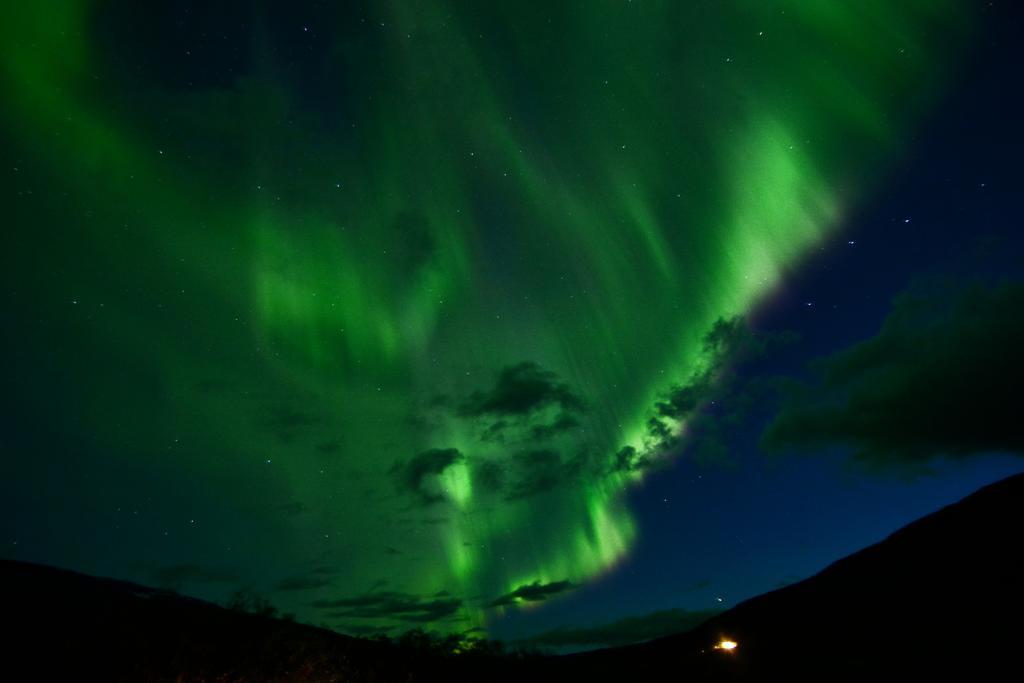 Fossardalur Guesthouse ดูปิวอเกอร์ ภายนอก รูปภาพ
