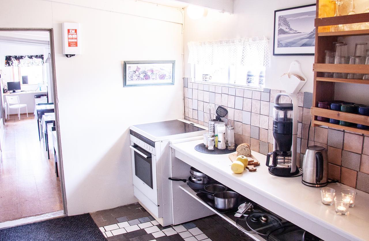 Fossardalur Guesthouse ดูปิวอเกอร์ ภายนอก รูปภาพ